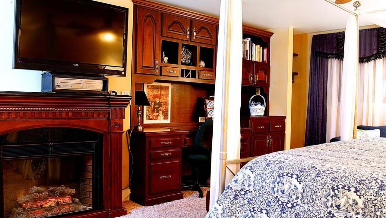 גרנדוויל Prairieside Suites Luxury Bed & Breakfast מראה חיצוני תמונה